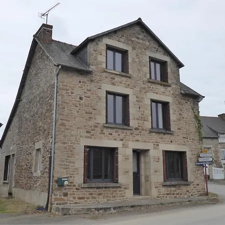 Saint Esprit Des Bois Ferienhaus